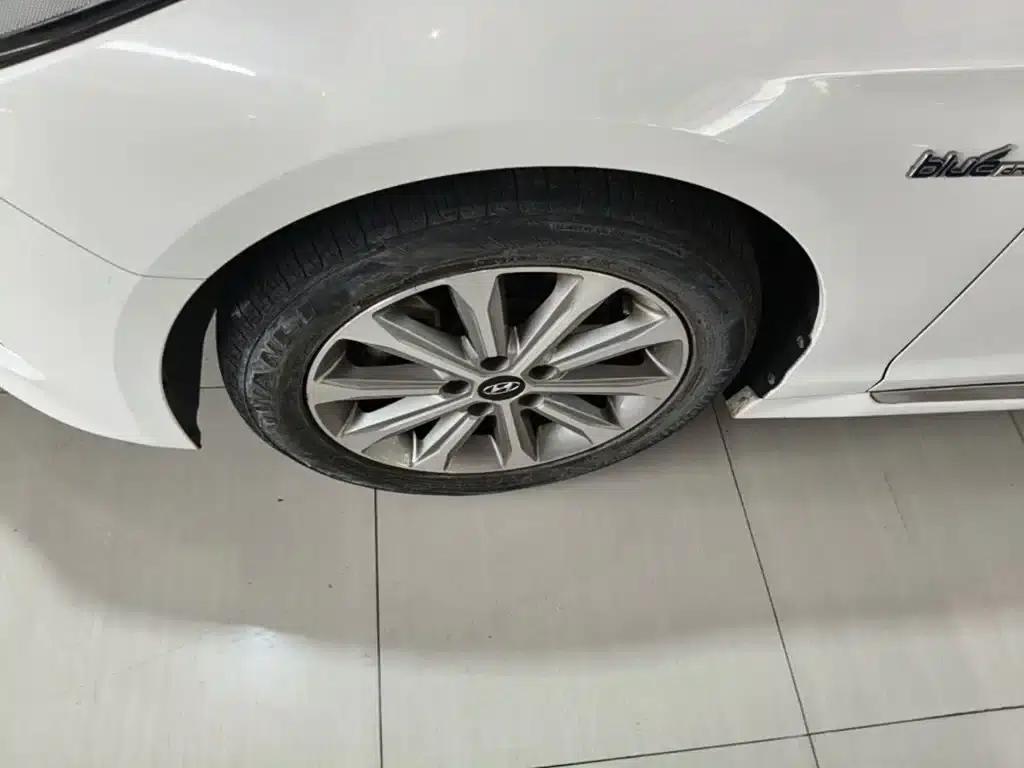 Sonata 2015 1.6T GLS Smart — миниатюра 25