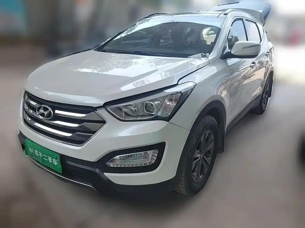 Santa Fe 2013 2.4L Automatic 2WD Smart Edition — миниатюра 2