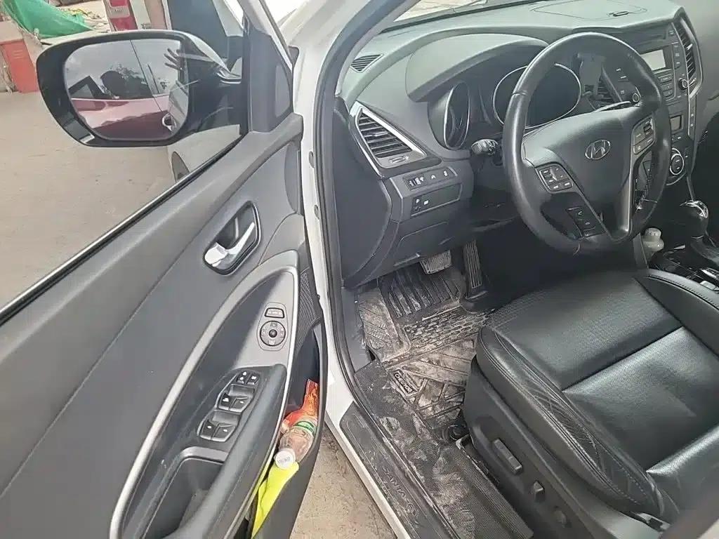 Santa Fe 2013 2.4L Automatic 2WD Smart Edition — миниатюра 13