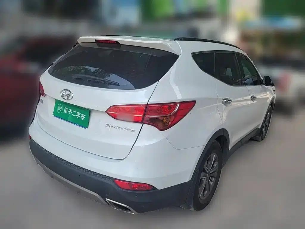 Santa Fe 2013 2.4L Automatic 2WD Smart Edition — миниатюра 5
