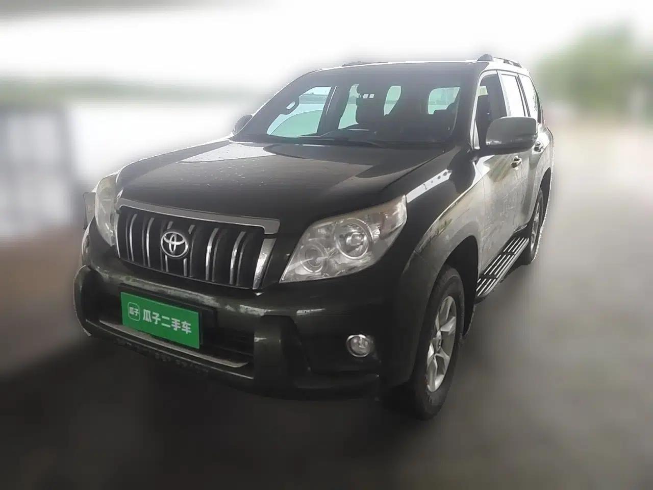 Toyota Prado 2012 2.7L Automatic Middle East Version — миниатюра 1