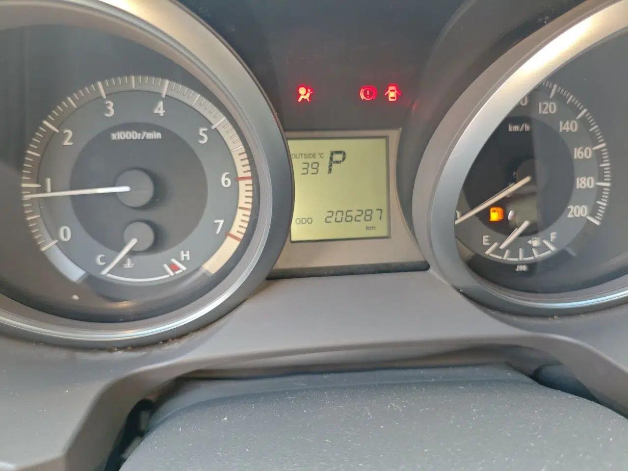 Toyota Prado 2014 2.7L Automatic Luxury Edition — миниатюра 12