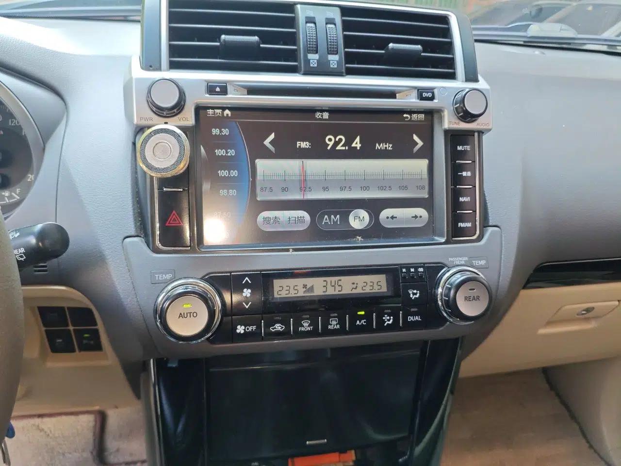Toyota Prado 2014 2.7L Automatic Luxury Edition — миниатюра 13