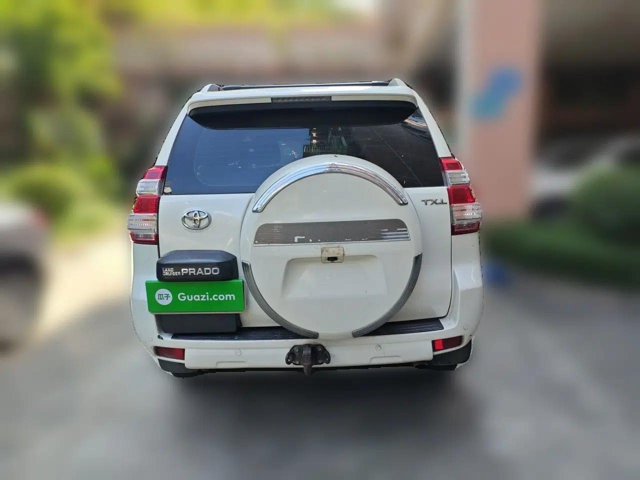 Toyota Prado 2014 2.7L Automatic Luxury Edition — миниатюра 5