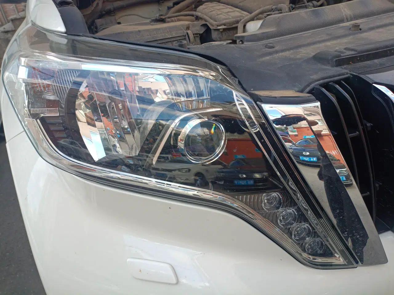 Toyota Prado 2014 2.7L Automatic Luxury Edition — миниатюра 7