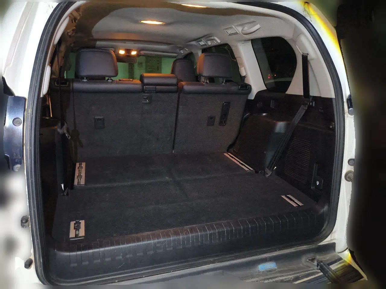 Toyota Prado 2018 3.5L Automatic TX-L — миниатюра 19