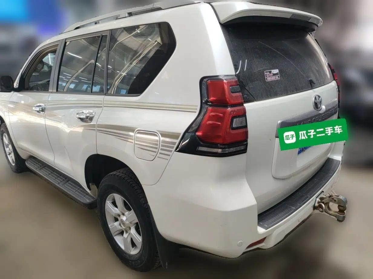 Toyota Prado 2018 Toyota Prado, parallel import, 2.7L automatic transmission — миниатюра 4