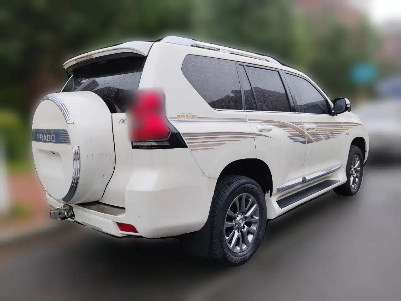 Toyota Prado Toyota Prado, automatic, 4.0-liter, 7 seats — миниатюра 6