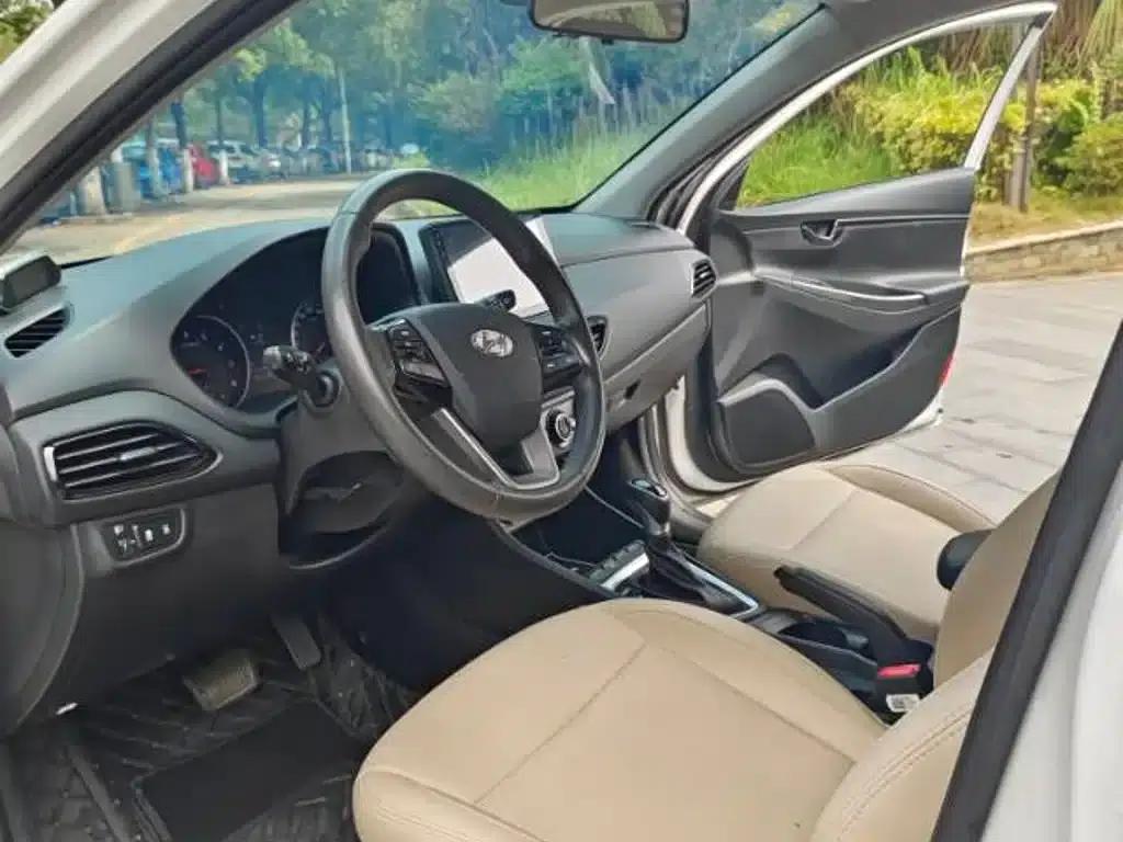 Hyundai Elantra 2018 1.6L Automatic GL (National VI Emission Standard) — миниатюра 8