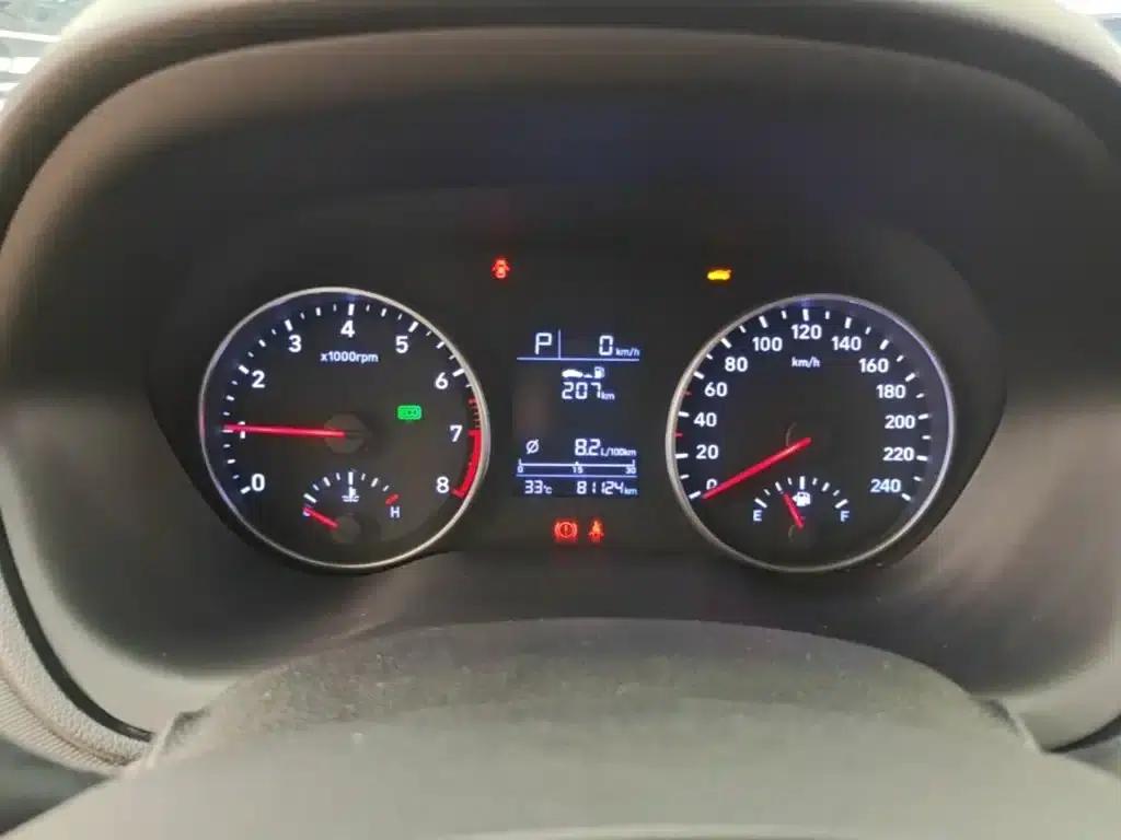 Hyundai Elantra 2020 1.6L Automatic GL Edition — миниатюра 12