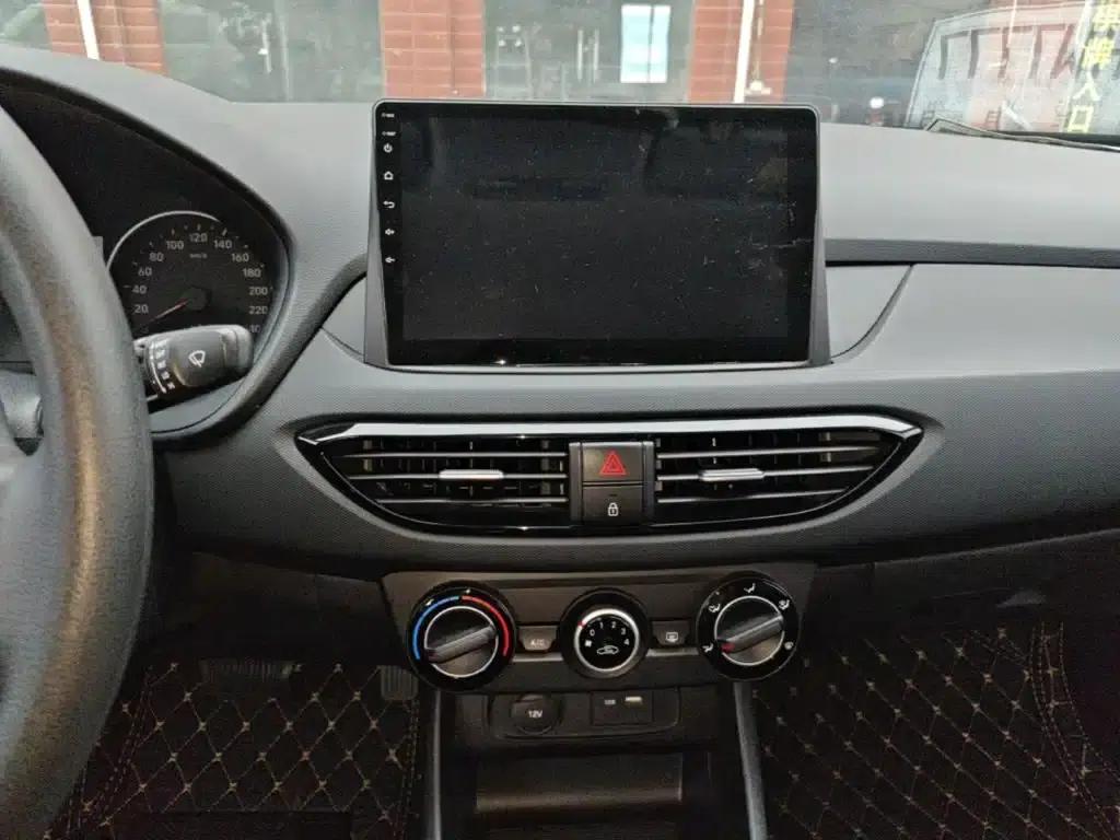 Hyundai Elantra 2020 1.6L Automatic GL Edition — миниатюра 13