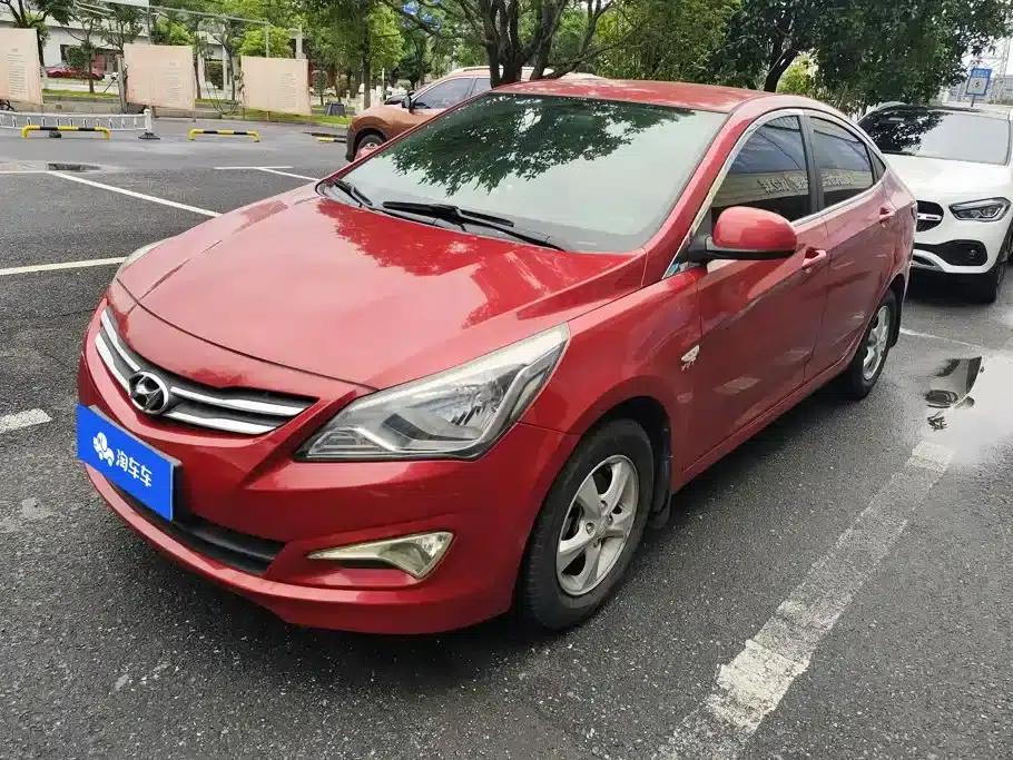 2016 Hyundai Reina 1.4L Automatic Leading Edition GLX — миниатюра 1