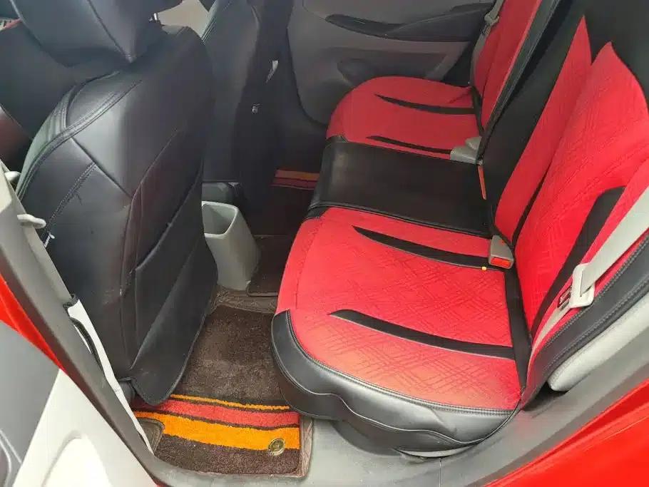 2016 Hyundai Reina 1.4L Automatic Leading Edition GLX — миниатюра 11