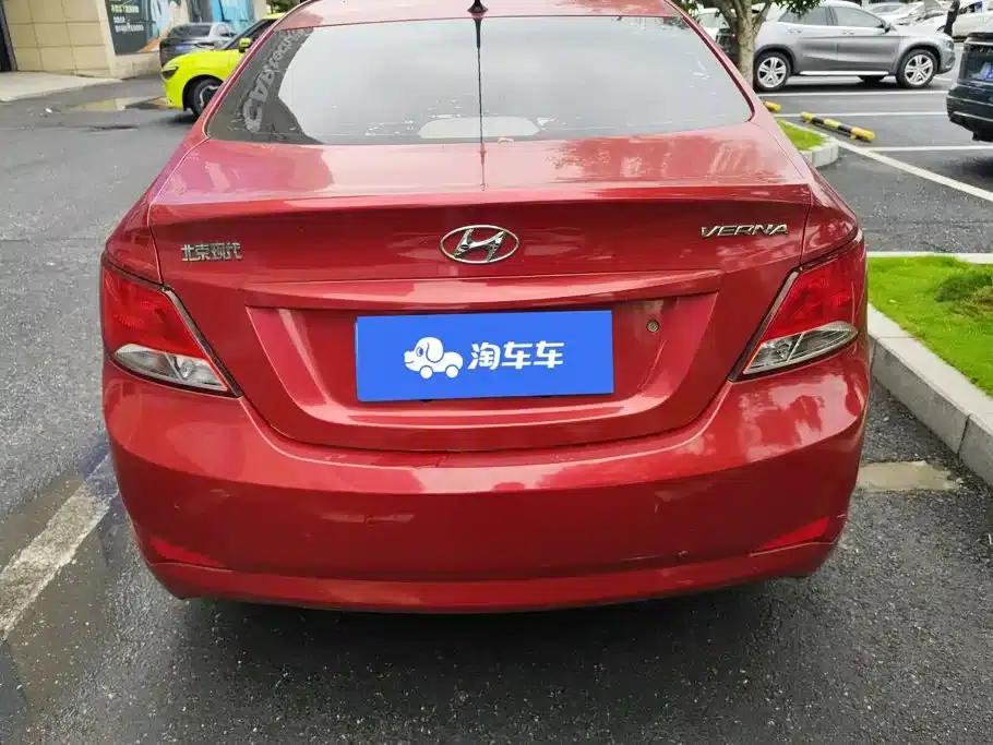 2016 Hyundai Reina 1.4L Automatic Leading Edition GLX — миниатюра 4