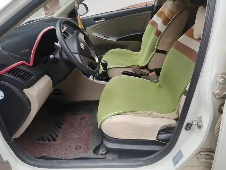 2014 Hyundai Reina 1.4L Manual Intelligent GLS — миниатюра 9