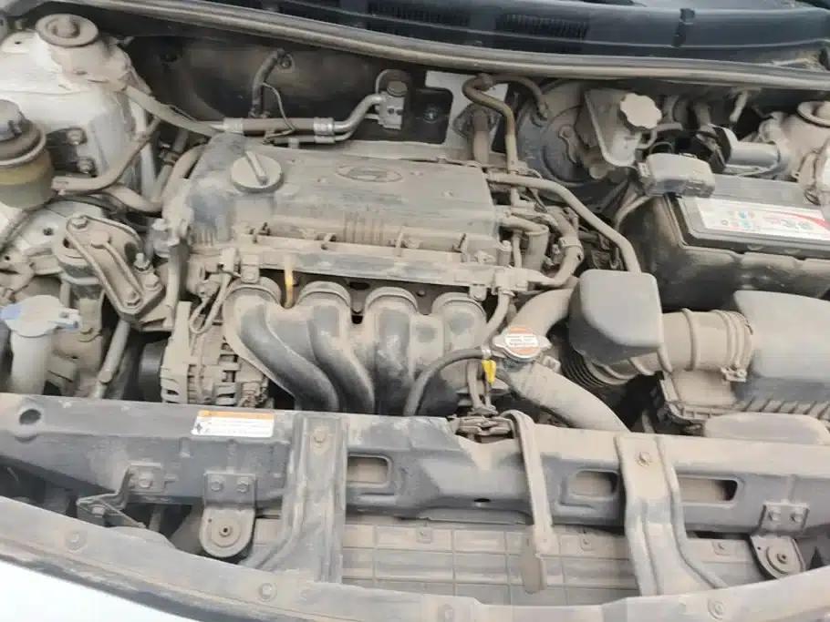2014 Hyundai Reina 1.4L Manual Intelligent GLS — миниатюра 10