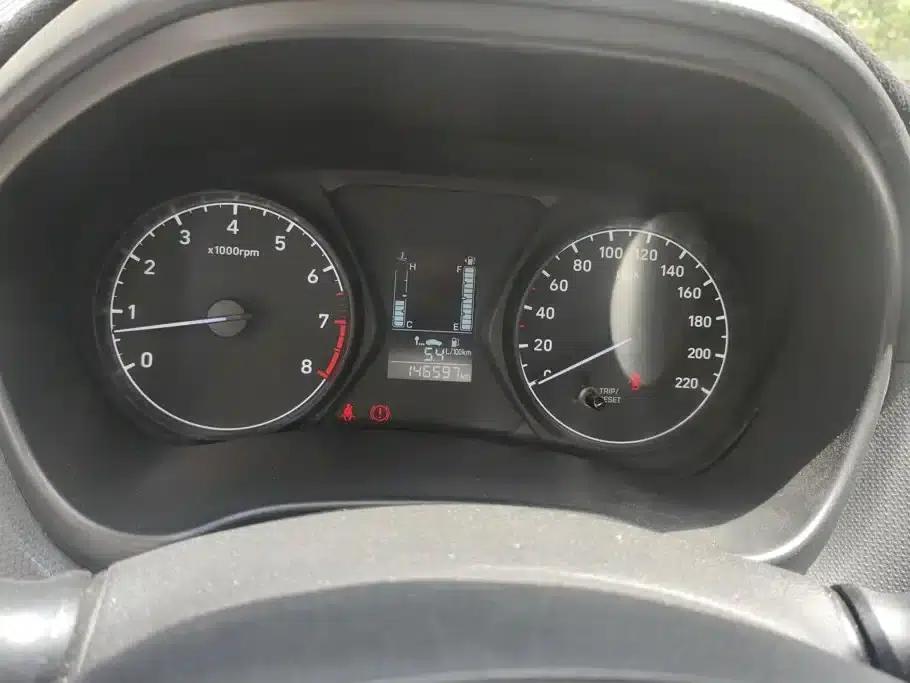 2017 Hyundai Reina 1.4L Manual Colorful Edition (National V Emission Standard) — миниатюра 14