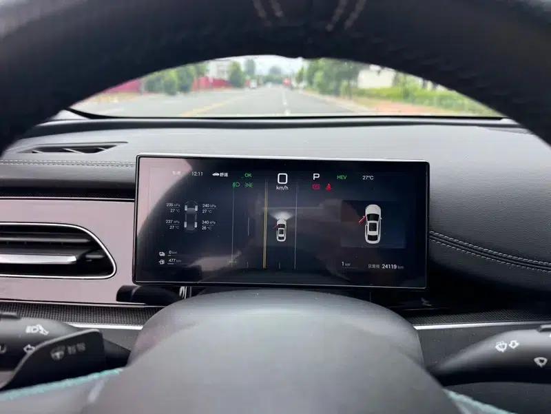 Seal 06DM 2025 Intelligent Driving Edition DM-i 120KM Premium Model — миниатюра 10