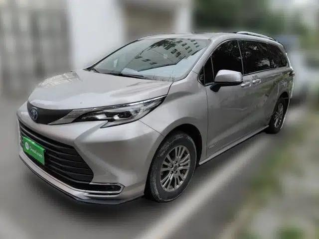 Toyota SIENNA 2021 2.5L Hybrid Comfort Edition