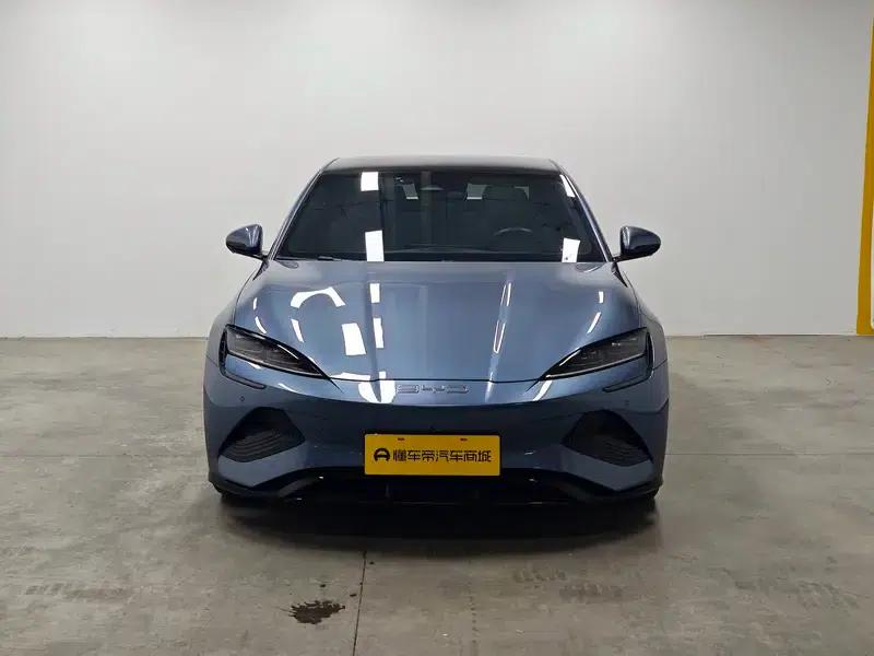Seal 2022 550km Standard Range Rear-Wheel Drive Premium Edition — миниатюра 2