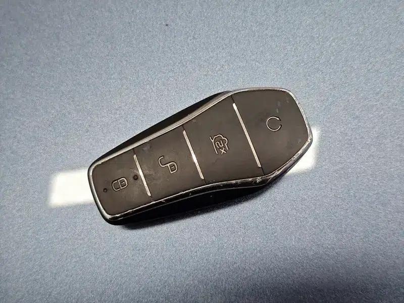 Seal 2022 550km Standard Range Rear-Wheel Drive Premium Edition — миниатюра 11