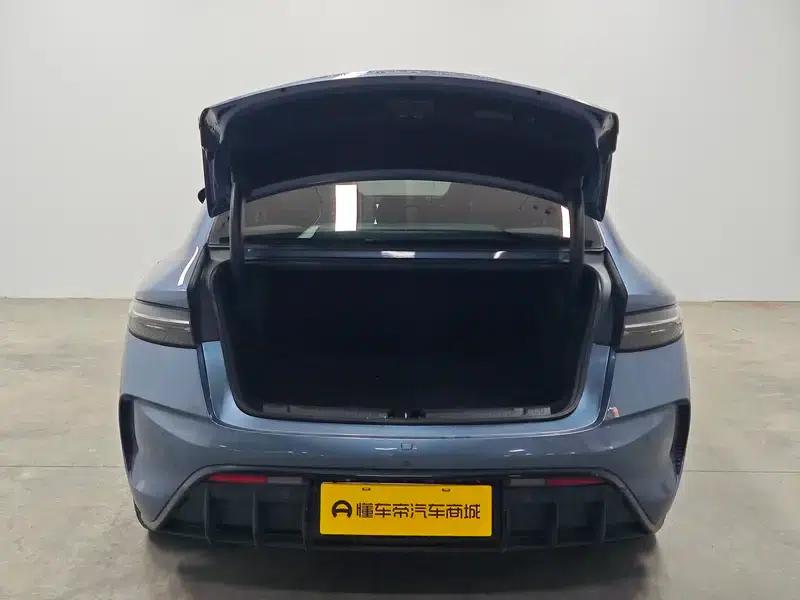 Seal 2022 550km Standard Range Rear-Wheel Drive Premium Edition — миниатюра 20