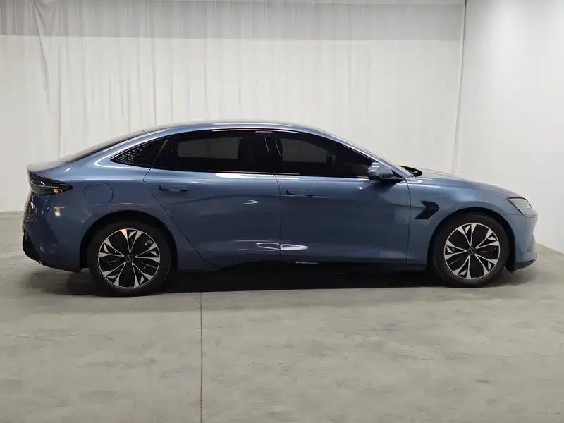 Seal 2022 550km Standard Range Rear-Wheel Drive Premium Edition — миниатюра 8