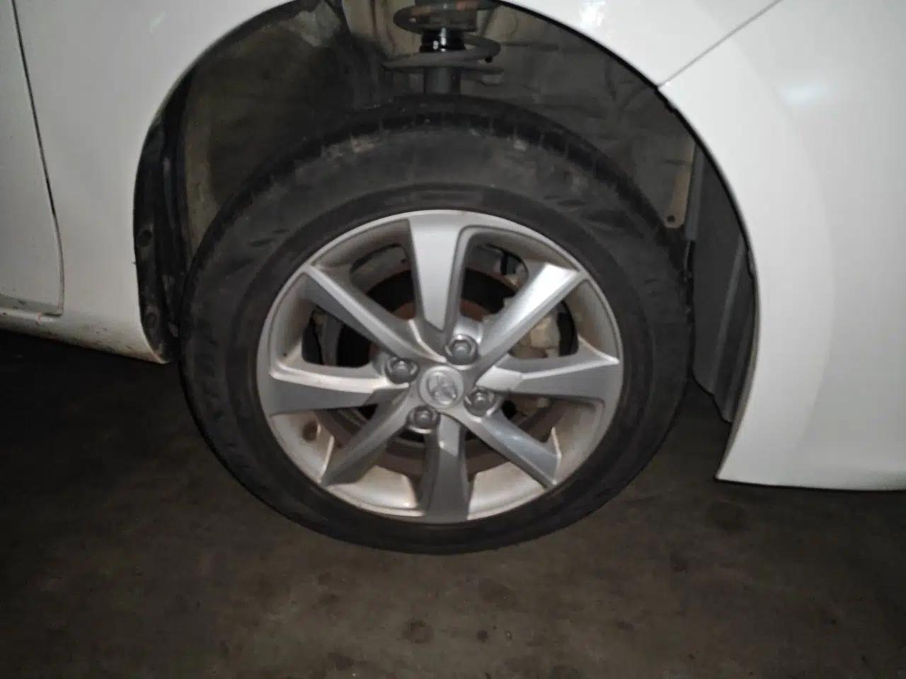 Toyota YARiS L Zhi Xuan 2014 1.5G Automatic Xuan Dong Edition — миниатюра 5