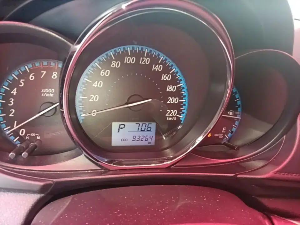Toyota YARiS L Zhi Xuan 2016 Revised 1.5E CVT Charming Edition — миниатюра 14