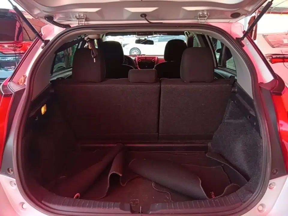 Toyota YARiS L Zhi Xuan 2016 Revised 1.5E CVT Charming Edition — миниатюра 22
