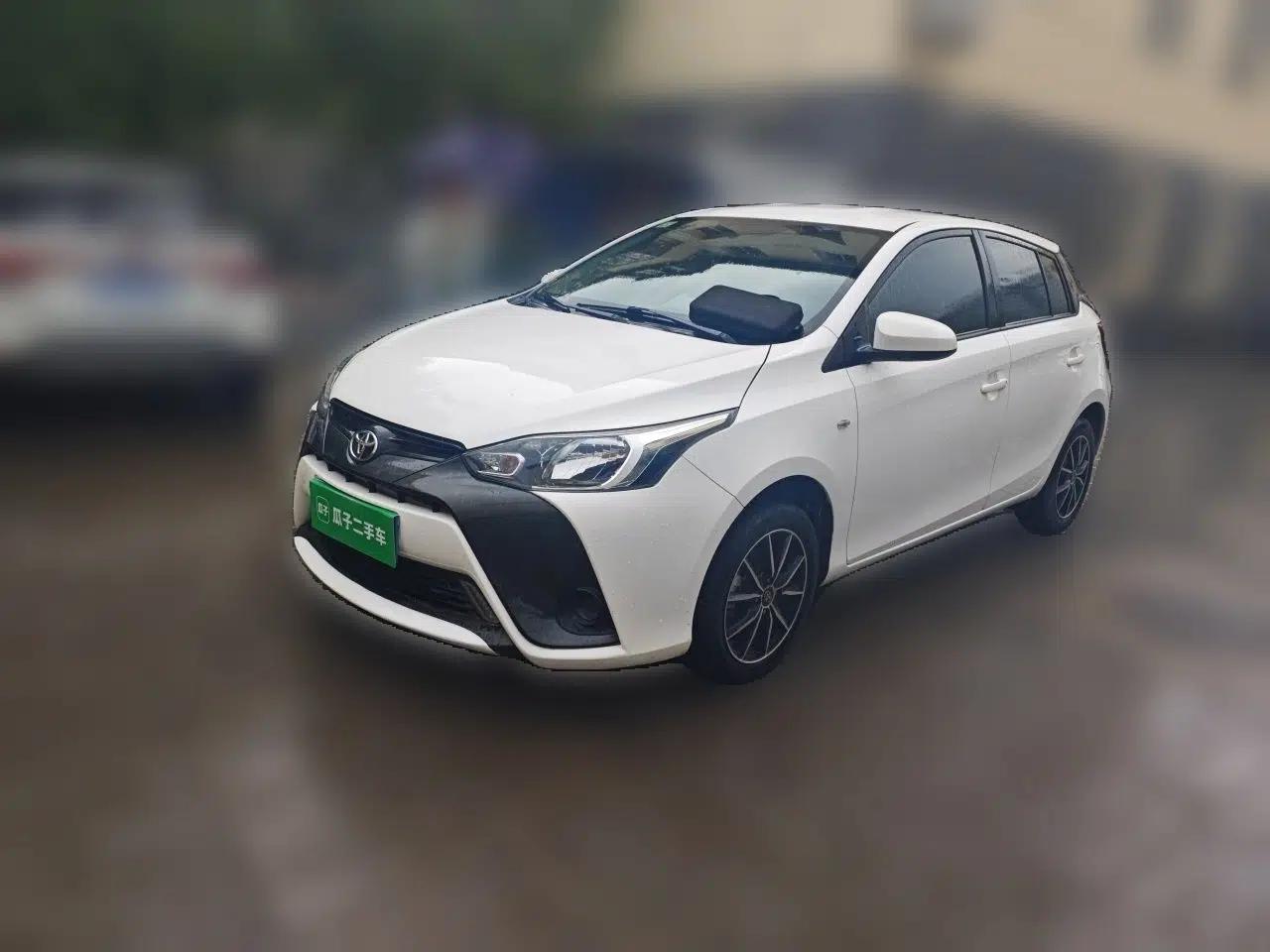 Toyota YARiS L Zhi Xuan 2016 Revised 1.5E CVT Charming Edition — миниатюра 1