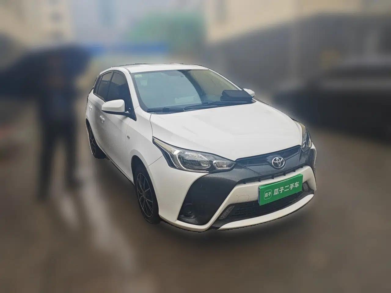 Toyota YARiS L Zhi Xuan 2016 Revised 1.5E CVT Charming Edition — миниатюра 3