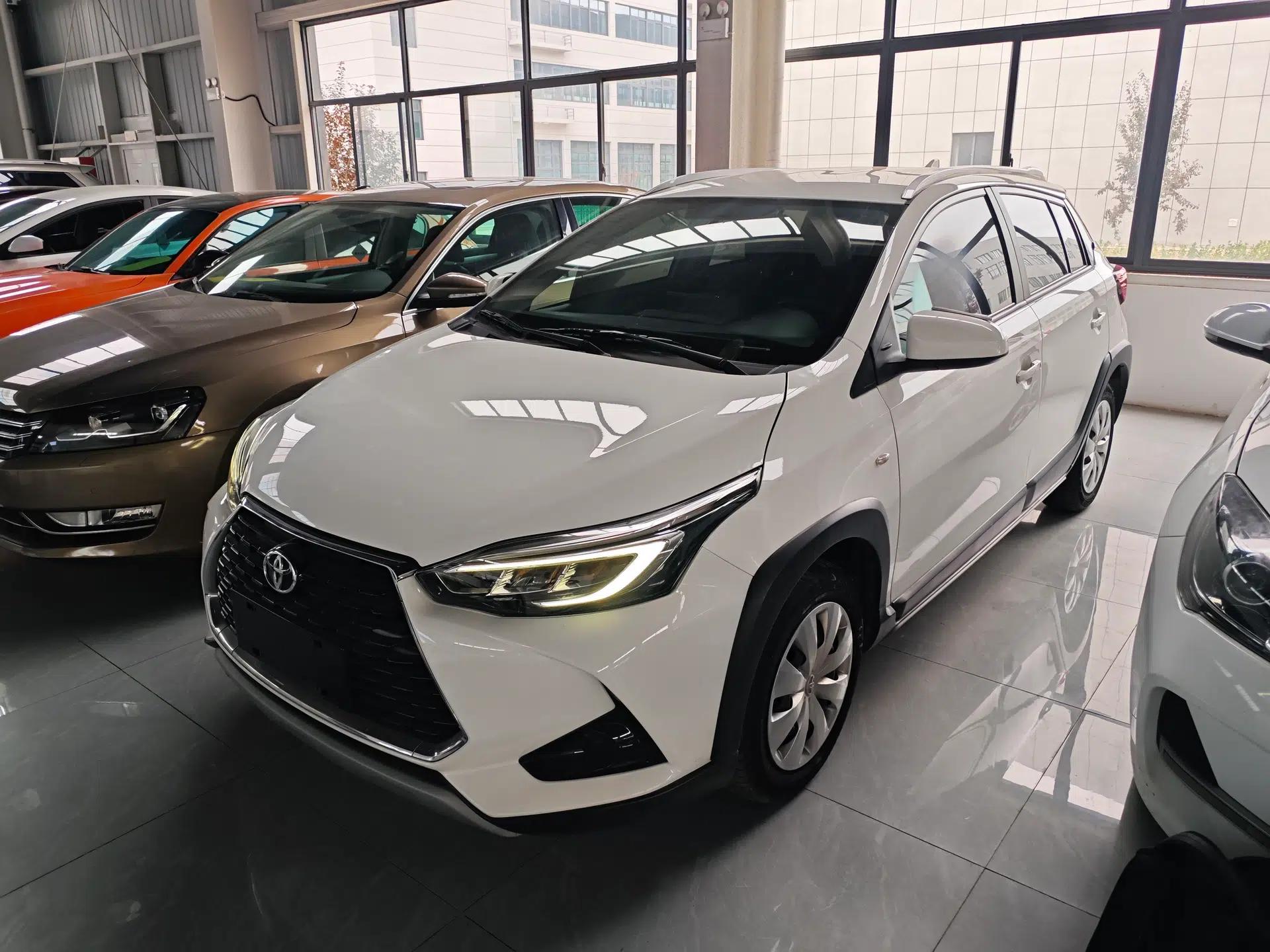 Toyota YARiS L Zhi Xuan 2022 X-Trail 1.5L CVT Leading PLUS Edition — миниатюра 1