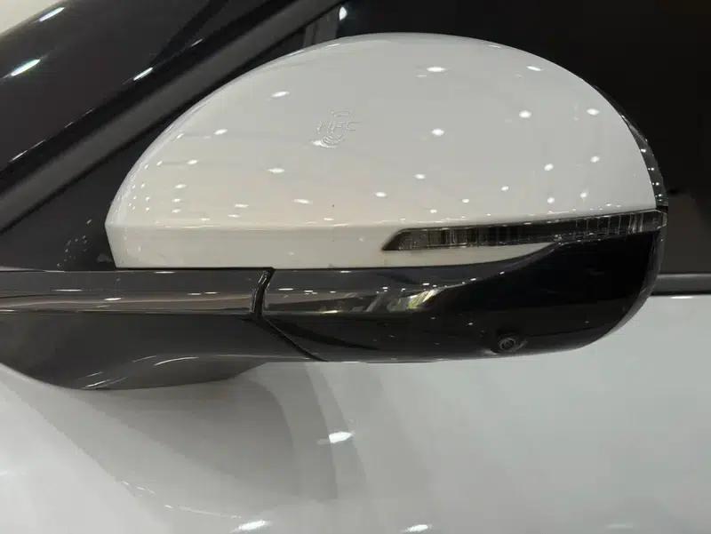 Yuan UP 2024 Model 401KM Super Edition — миниатюра 8
