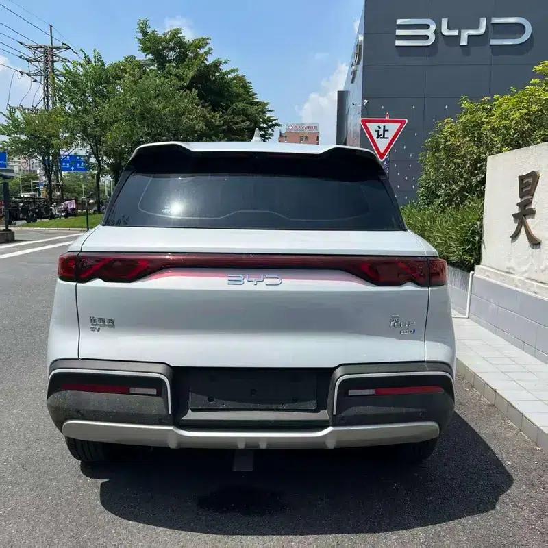 Yuan UP 2025 Smart Driving Edition 401KM Vitality Edition — миниатюра 4