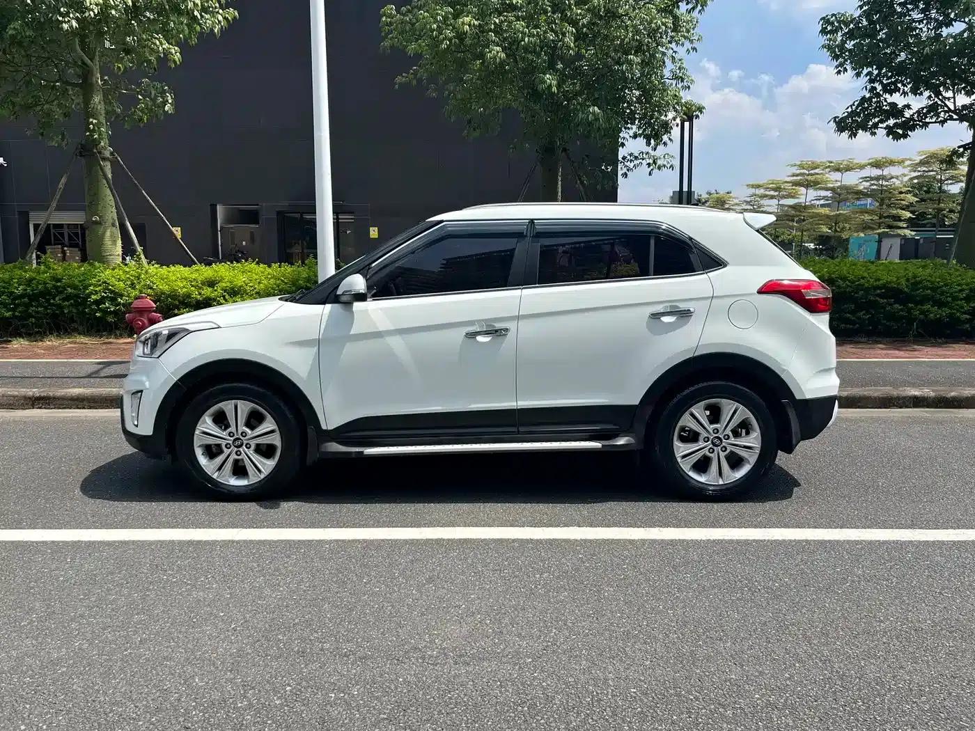 Beijing Hyundai ix25 2015 1.6L Automatic 2WD Smart GLS — миниатюра 8