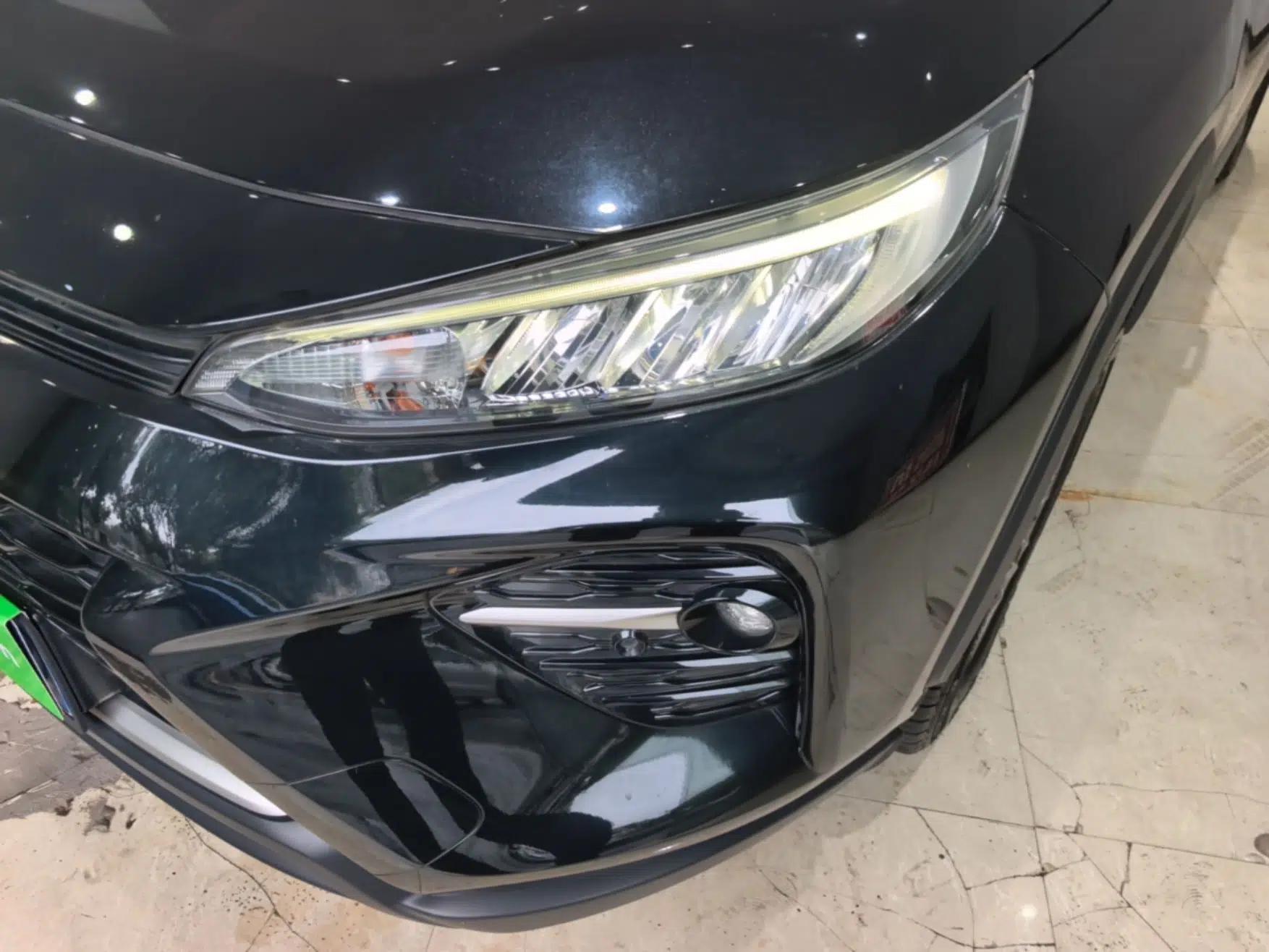 Toyota Wildlander 2022 2.0L CVT Two-Wheel Drive Luxury PLUS Edition — миниатюра 8