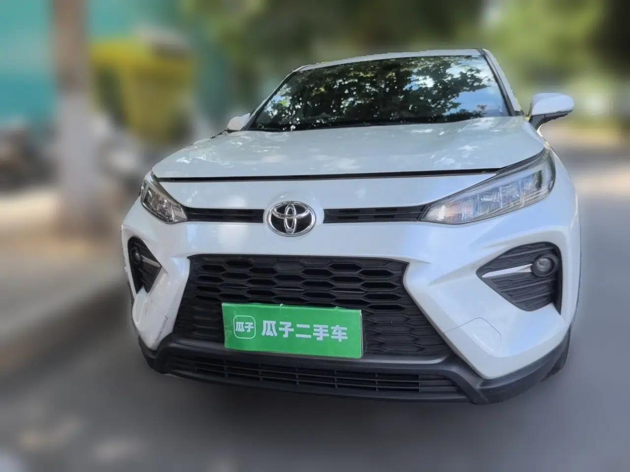 Toyota Wildlander 2022 Updated Version 2.0L CVT Two-Wheel Drive Leading Edition — миниатюра 2