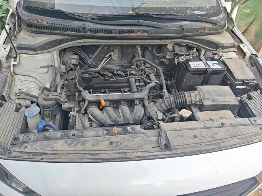 2016 Hyundai Verna 1.4L Manual GLS Cool Edition — миниатюра 10
