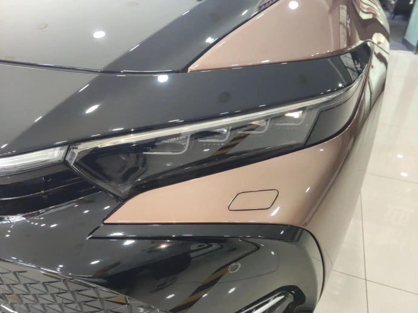 Toyota Crown 2023 2.5L SportCross HEV Two-Wheel Drive Prestige Edition — миниатюра 8