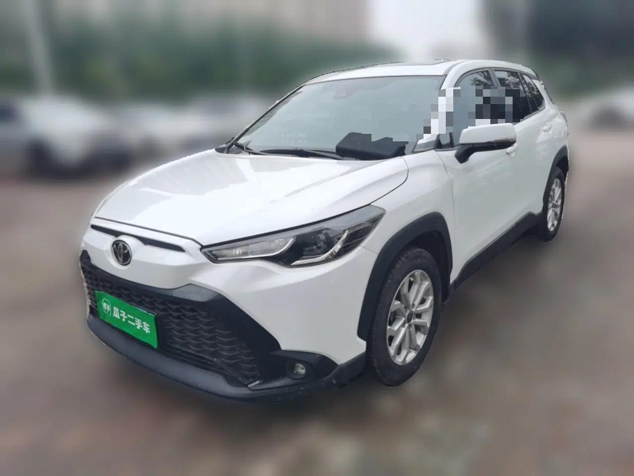 Toyota FRONTLANDER 2022 2.0L CVT Leading Edition — миниатюра 1