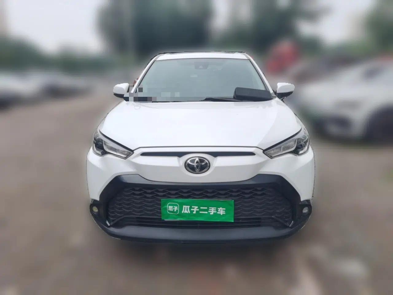 Toyota FRONTLANDER 2022 2.0L CVT Leading Edition — миниатюра 2