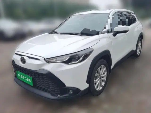 Toyota FRONTLANDER 2022 2.0L CVT Leading Edition