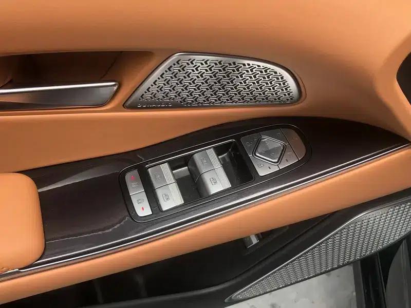 Han L DM 2025 DM-p 180KM Four-Wheel Drive LiDAR Flagship Model — миниатюра 21
