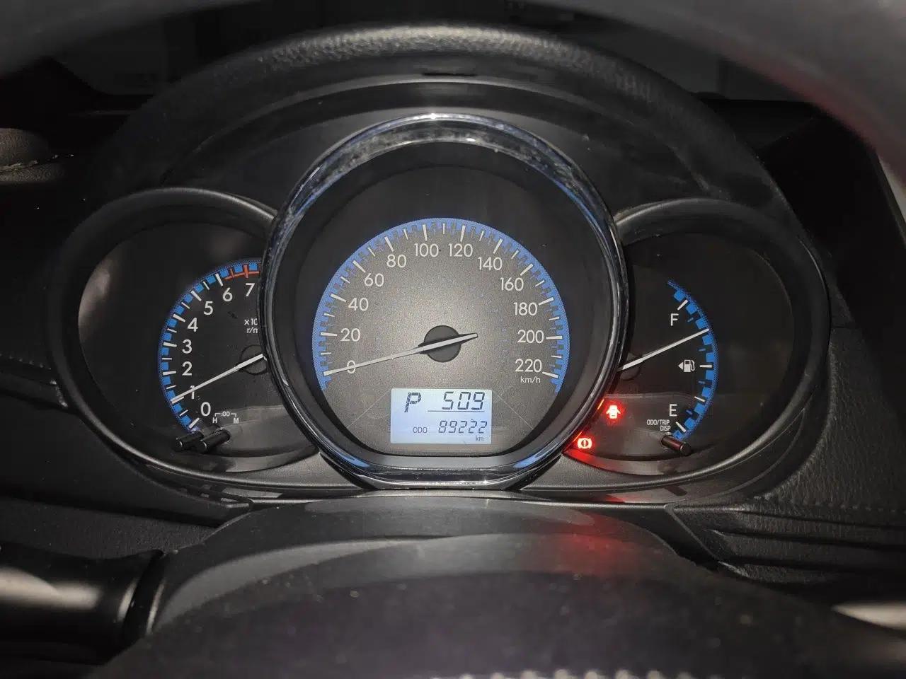 Toyota Vios 2017 1.5L CVT Innovation Edition — миниатюра 11