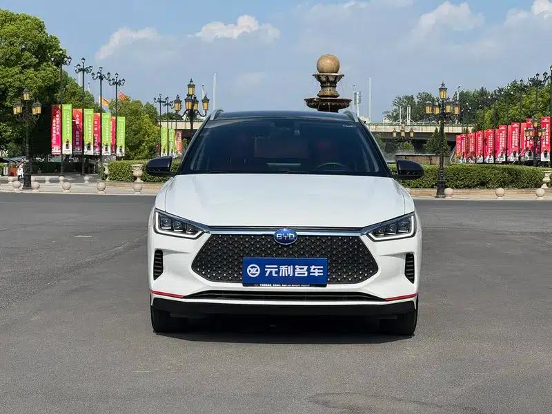 BYD e2 2021 Premium Edition — миниатюра 2