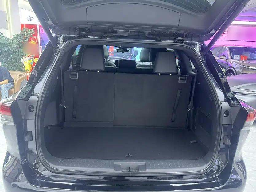 Toyota Crown Kluger 2023 2.5L HEV Four-Wheel Drive Prestige Edition — миниатюра 14
