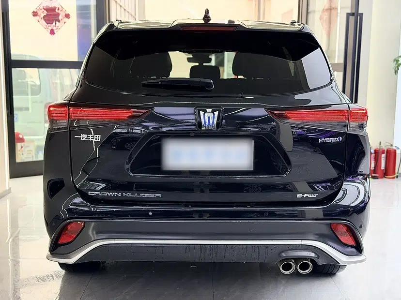 Toyota Crown Kluger 2023 2.5L HEV Four-Wheel Drive Prestige Edition — миниатюра 6