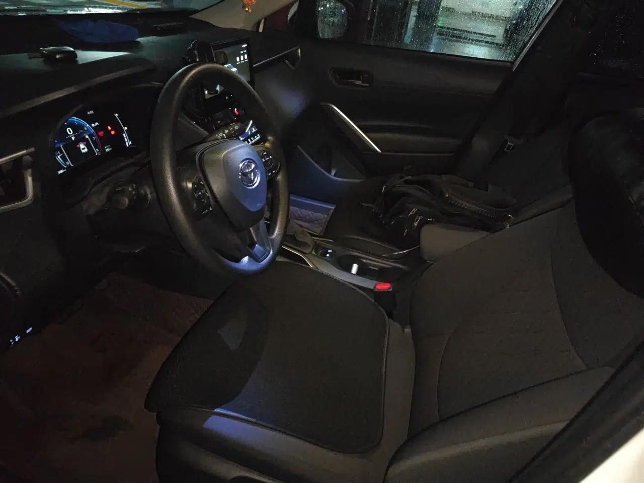 Toyota Corolla Cross 2024 2.0L Elite Edition — миниатюра 15