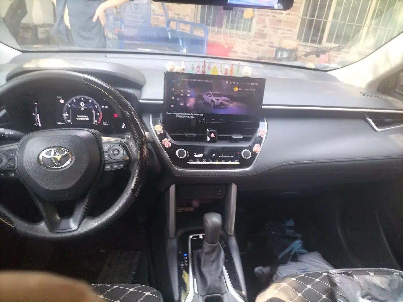 Toyota Corolla Cross 2023 2.0L Elite Edition — миниатюра 9